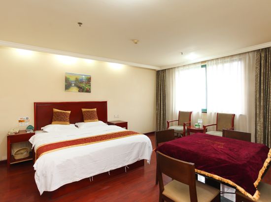 格林豪泰(兴化戴南苏果店)