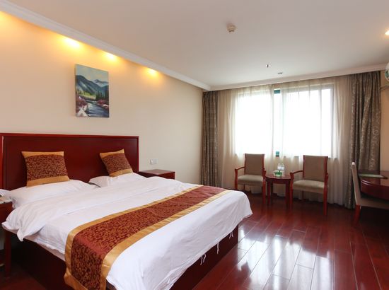 格林豪泰(兴化戴南苏果店)