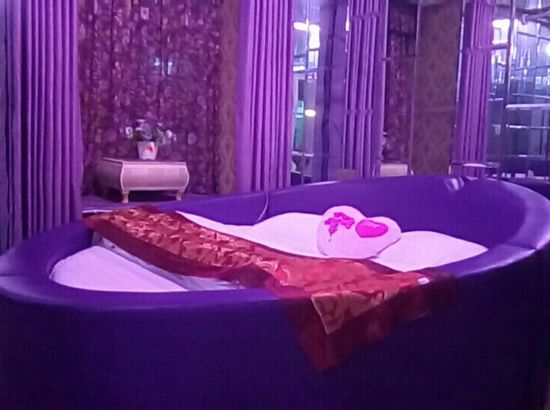 贵阳酒店情趣糖果情趣内衣图片裸翘美女臀透明图片