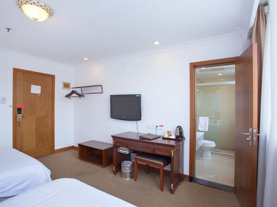 上勤假日宾馆(上海田林店)