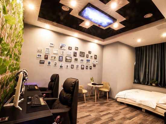 合肥嘉斯顿电竞酒店