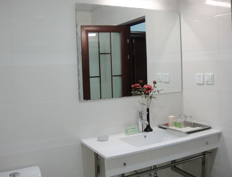 芒市德安酒店预订_芒市德安酒店价格、地址、