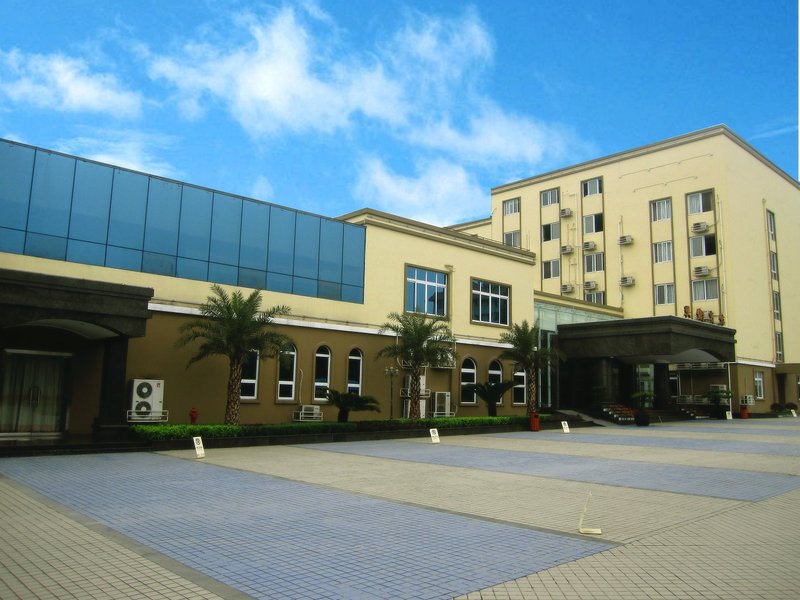 眉山市彭山兴铁宾馆