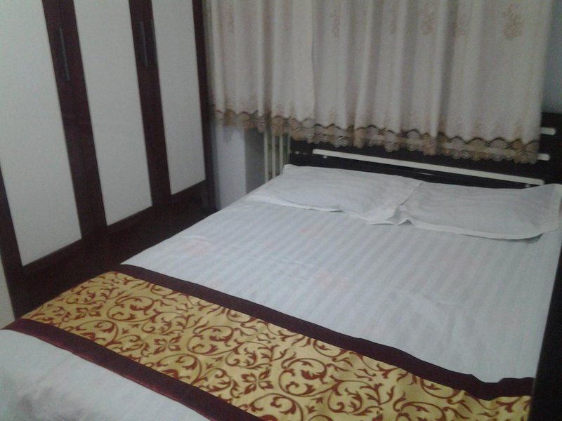 承德同城公寓避暑山庄店