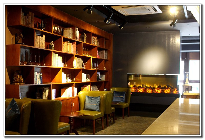 喆啡酒店(成都武侯立交店)