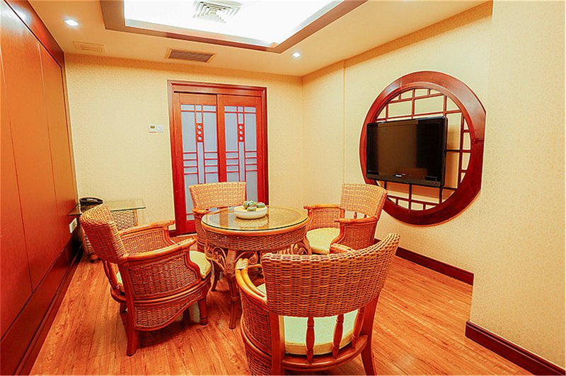 长沙君逸康年大酒店