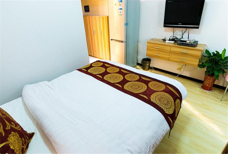 爱情公寓(江汉路地铁站店)