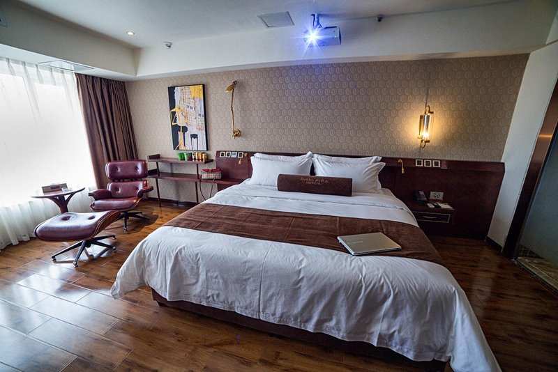 喆啡酒店(成都武侯立交店)