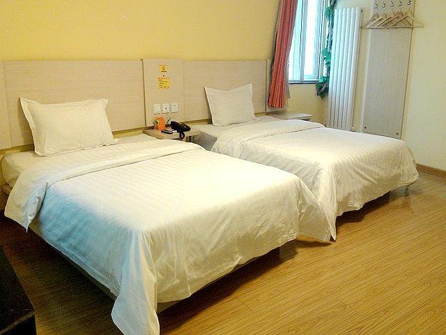 7天连锁酒店(清远新城汽车站连江路店)