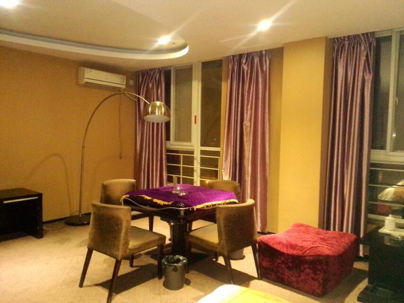 西安丈八东路百事特威酒店