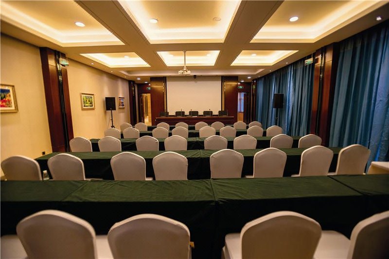 稻城日瓦翔云宾馆