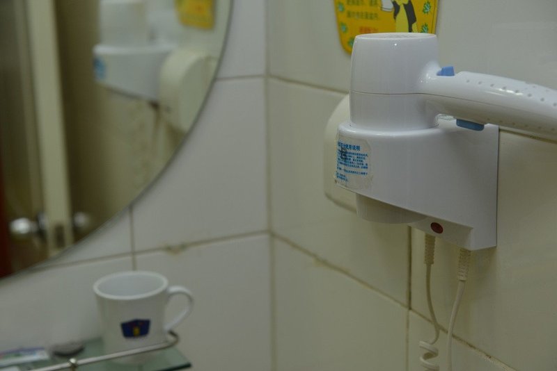 如家(北京安华桥地铁站店)