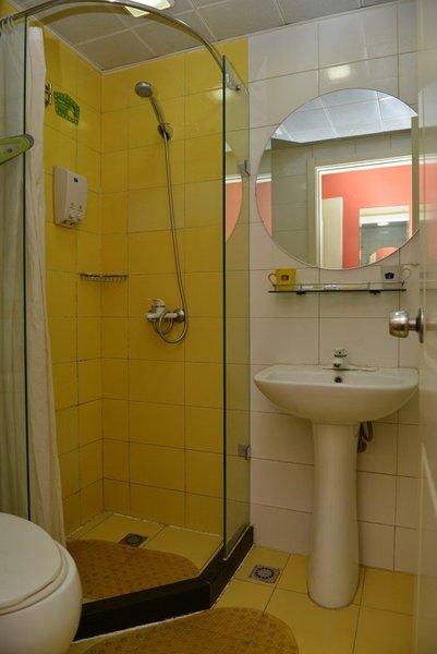 如家(北京安华桥地铁站店)