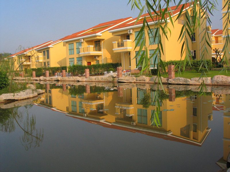 韶关市曹溪温泉假日度假村