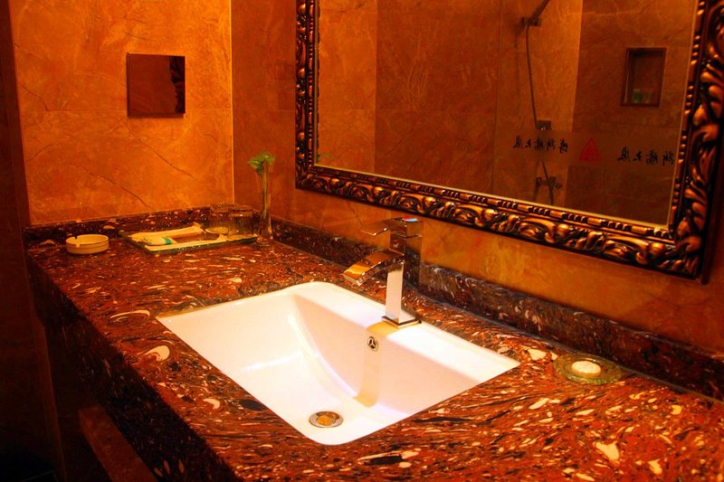 乌鲁木齐博斯腾大厦