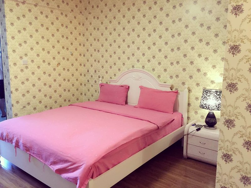 爱情公寓(江汉路地铁站店)