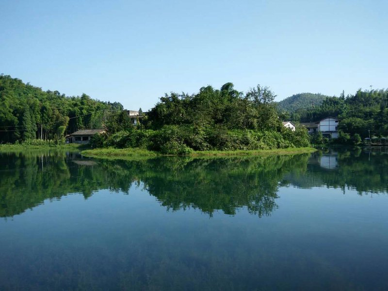 蜀南竹海迎风湾休闲度假山庄