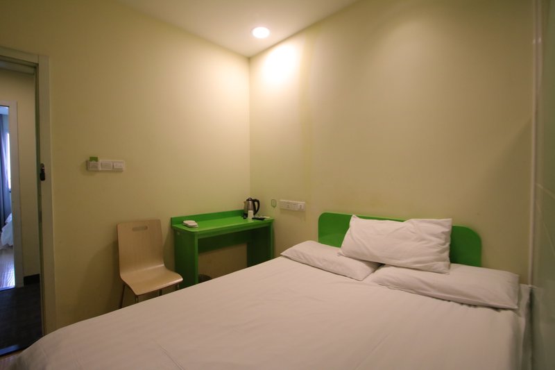 汉庭海友客栈(上海七宝店)