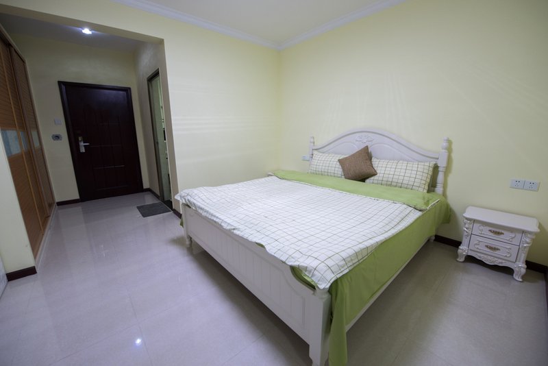 爱情公寓(江汉路地铁站店)