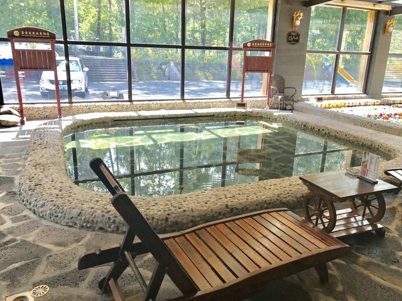 长白山蓝景花溪温泉酒店