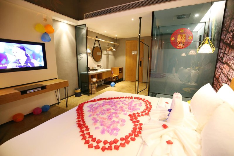 枫树叶国际酒店(南宁东站店)