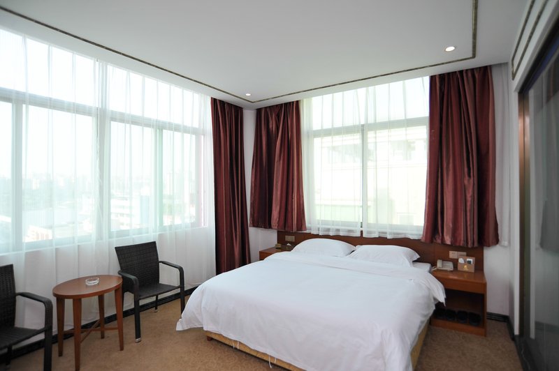 东莞新三和酒店