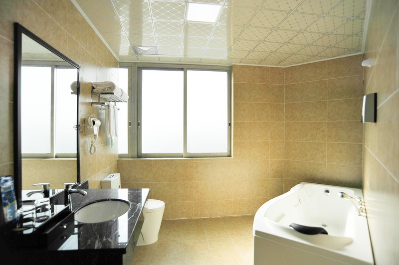 东莞新三和酒店