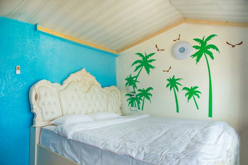 碧海阳光贝壳沙滩度假村