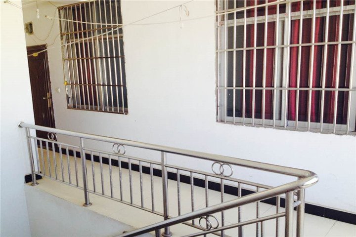 丽江川东宾馆预订_丽江川东宾馆价格、地址、