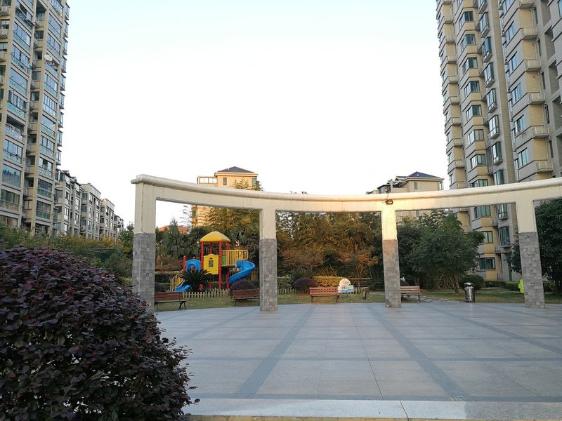 上海南方商城普通公寓