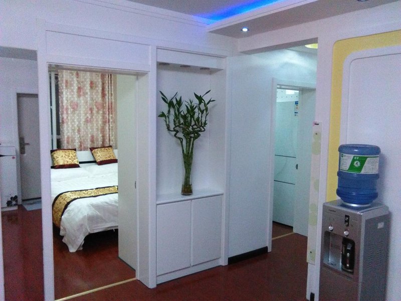 承德同城公寓避暑山庄店