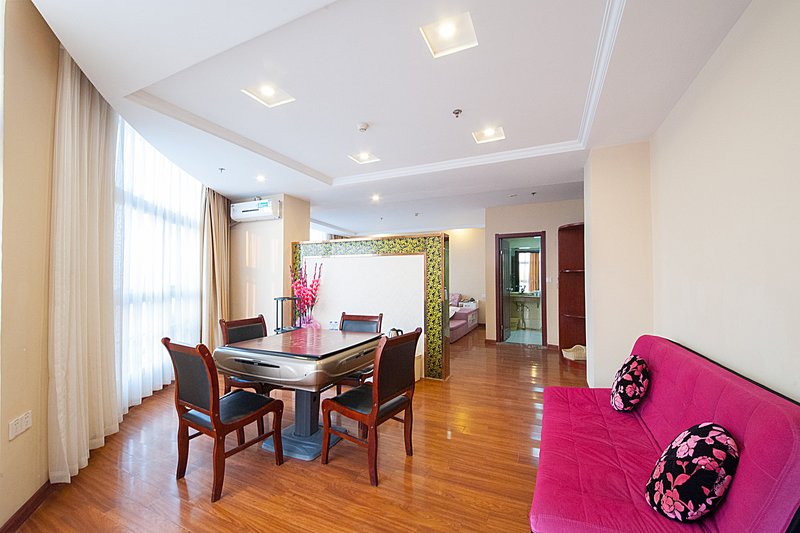 格林豪泰建湖哥伦布广场店