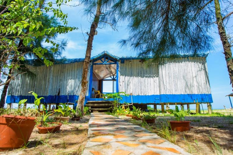 北海涠洲岛碧海阳光贝壳沙滩度假村