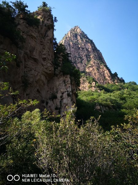 北京雾灵山纳溪部落木屋度假村