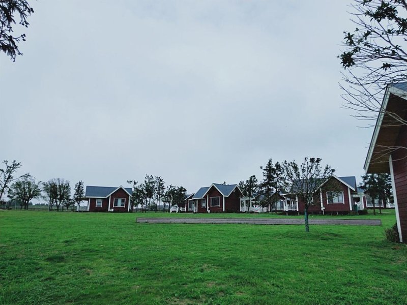 秀山川河盖星空酒店