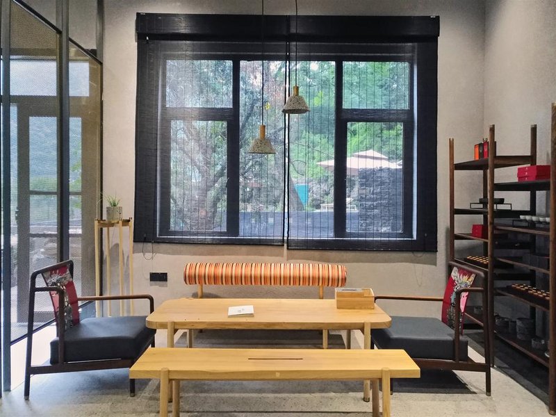 Cha Hotel Hotel public area