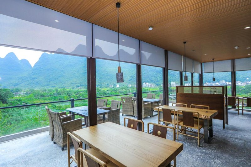 Cha Hotel Hotel public area