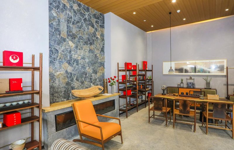 Cha Hotel Hotel public area