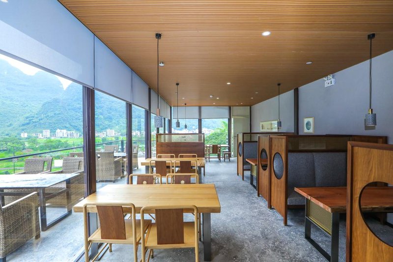 Cha Hotel Hotel public area