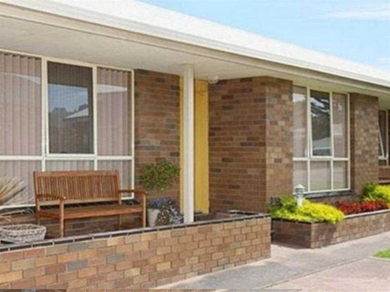 Apollo Bay Backpackers LodgeOver view