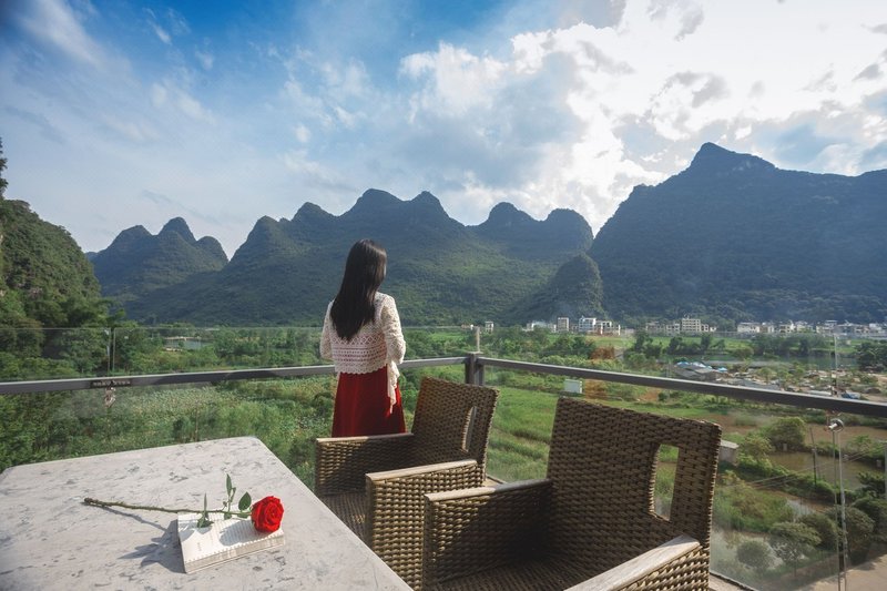 Cha Hotel Hotel public area