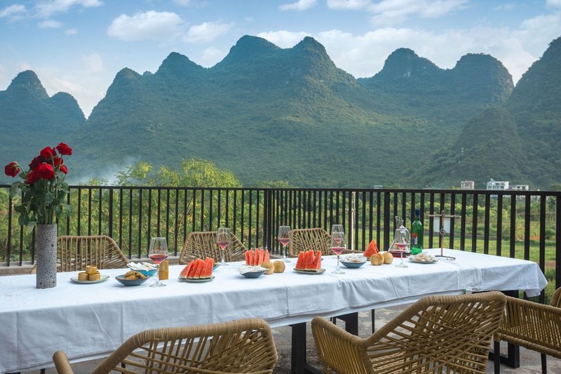 Cha Hotel Hotel public area