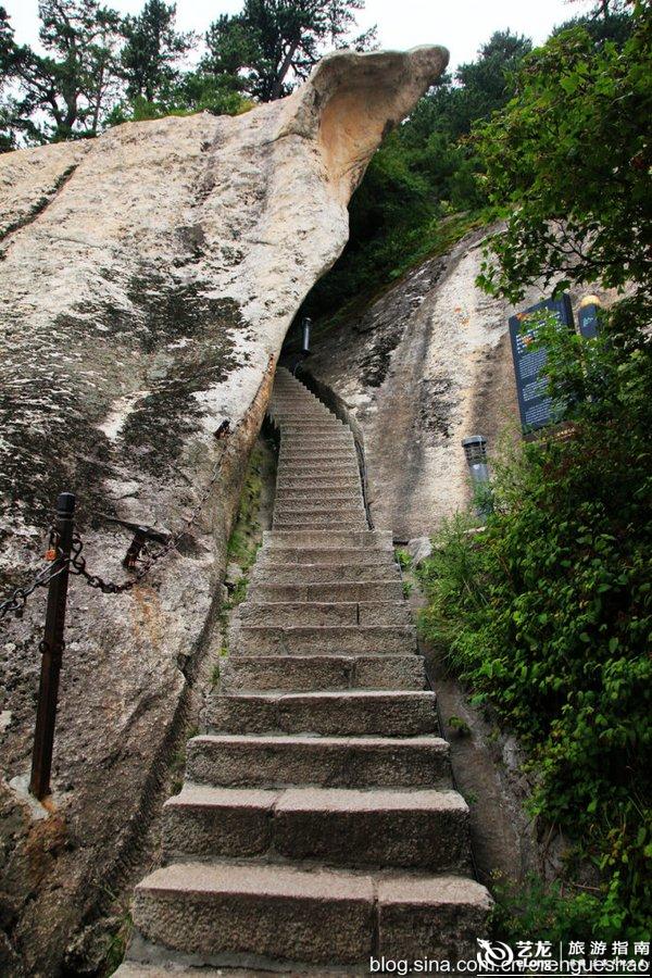 泰山最高峰叫什么 0006yGY1.jpg