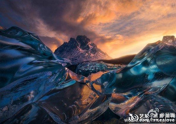 风沙与狼影,梦境中的双重追逐与内心探索 风沙与狼影,梦境中的双重追逐与内心探索