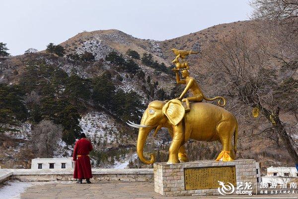 【内蒙古】第一次坐房车是什么感受?温暖着、