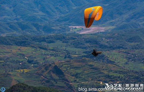 大理洱源鸟吊山,滑翔伞带你云端飞行 大理洱源鸟吊山,滑翔伞带你云端飞行