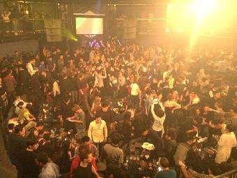 上海m2酒吧_上海m2酒吧人均