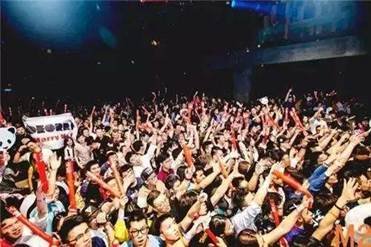 泰山需要玩几天_上海拉人均需要几天