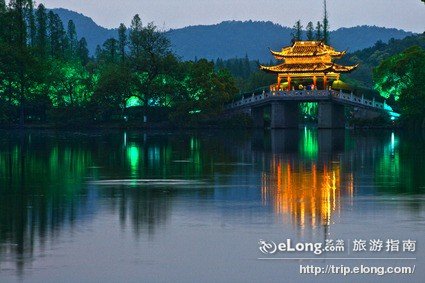 西湖游玩 0006wqCn.jpg
