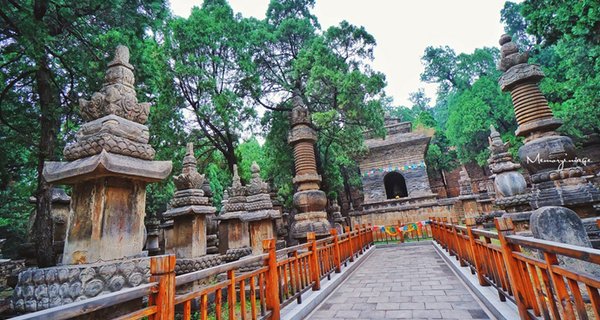 游玩灵岩寺景区攻略,游玩灵岩寺景区攻略图